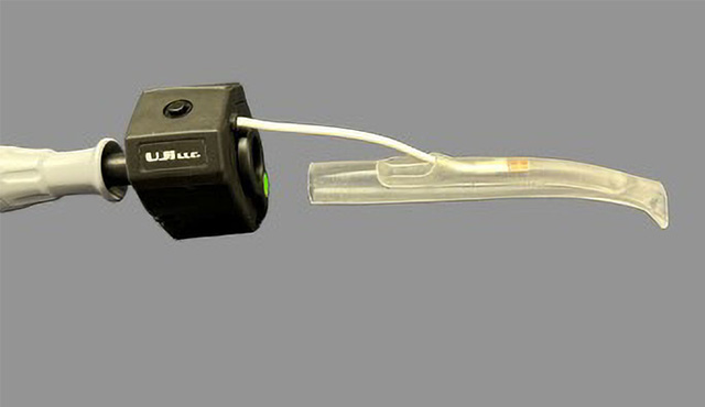 バキュームチップにLEDテープを挿入